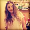 Agna is an online French 3 tutor in Barcelona, Spain